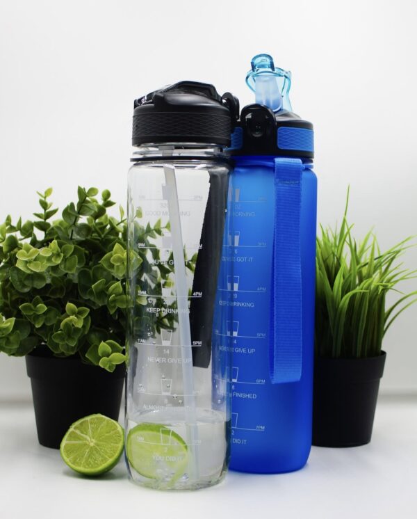 TERMO DE PLÁSTICO CLEAR CON MEDIDOR DE AGUA Y TAPA REBOTE 32 OZ. - Imagen 2